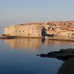 Center *