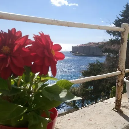 아파트먼트 센터